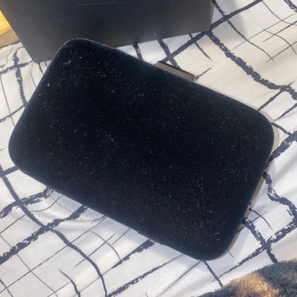 Giorgio Armani black velvet evening clutch with chain. - Picture 8 of 10